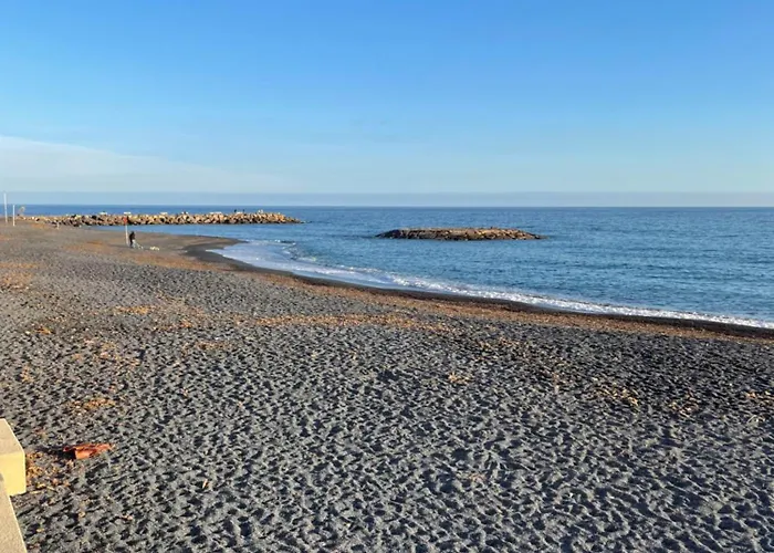La Casetta Di Ale Sul Mare Semesterbostad Imperia