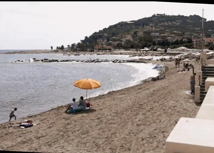 Semesterbostad La Casetta Di Ale Sul Mare